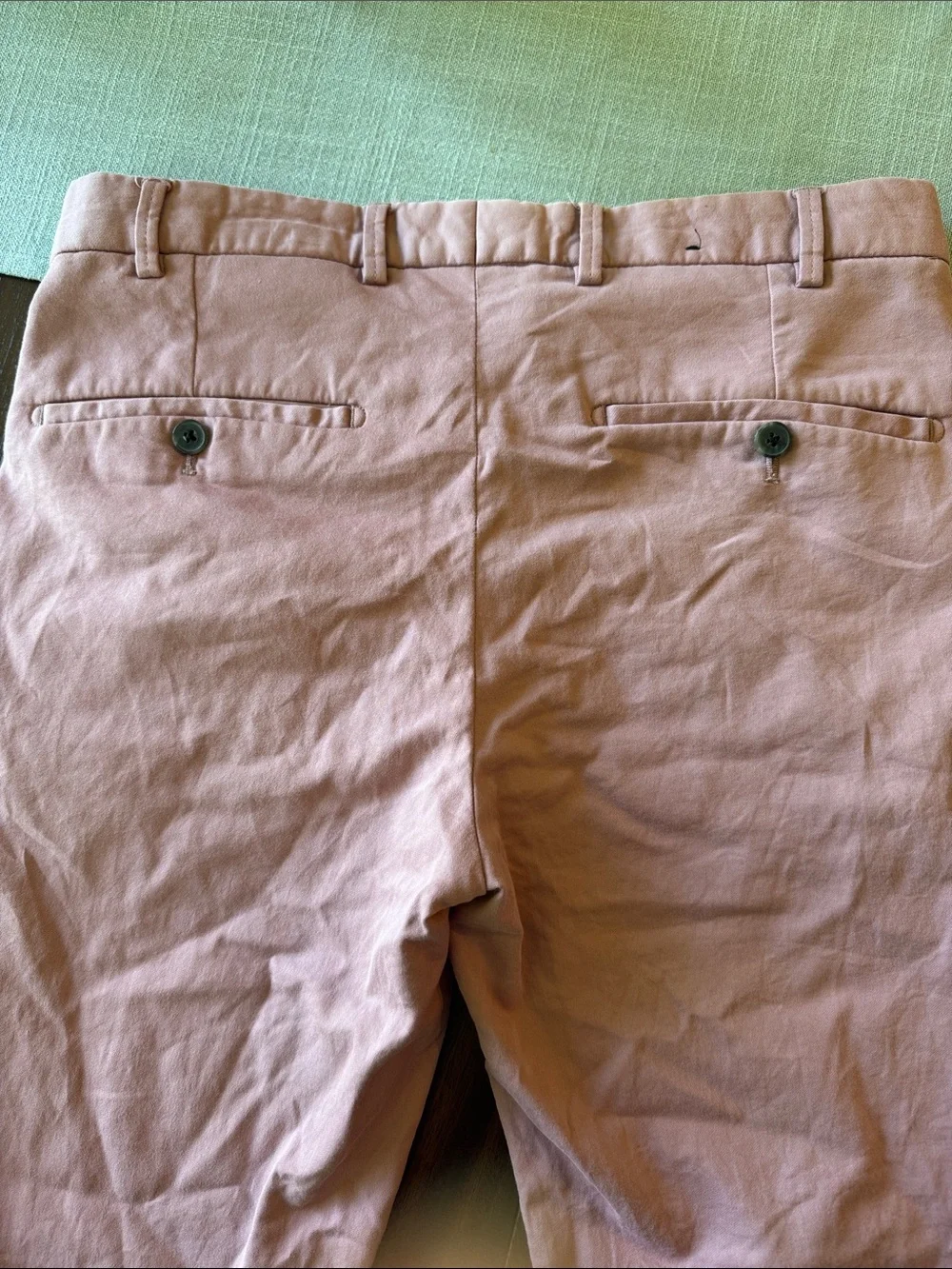 Hiltl men’s pink pants, waist size on tag 46.